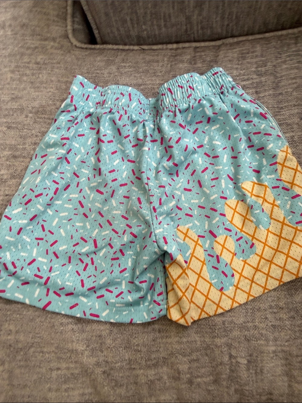 Baseball style 101 Ice Cream Youth Shorts
Cotton Candy - Picture 7 of 7